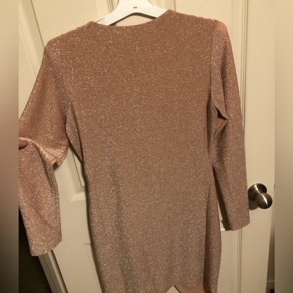 Amaryllis, gold shimmery dress - Picture 3 of 4